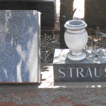 STRAUSS Danie &amp; Lida