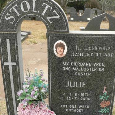 STOLTZ Julie 1971-2006
