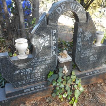 WIT Johannes Hendrik Stephanus, de 1938-1997 &amp; Josephy Maria 1942-