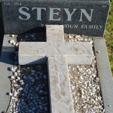 STEYN Jeanette 1968-1969