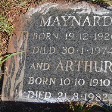 ? Arthur 1910-1982 :: ? Maynard 1920-1974