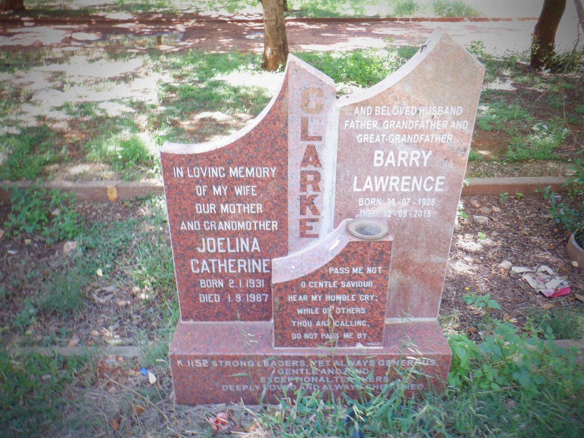 CLARKE Barry Lawrence 1928-2015 &amp; Joelina Catherine 1931-1987