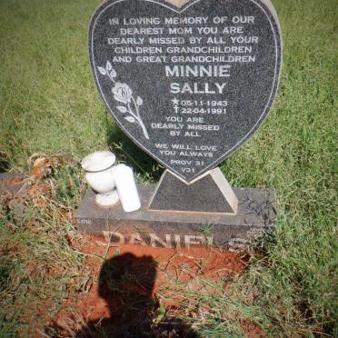 DANIELS Minnie Sally 1943-1991