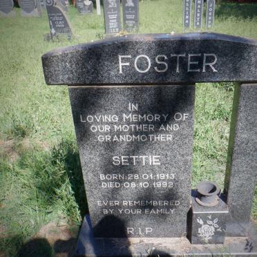 FOSTER Settie 1913-1992