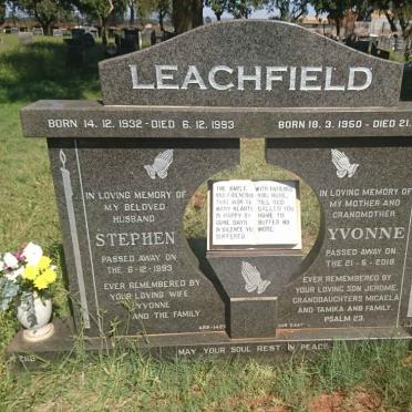 LEACHFIELD Stephen -1993 &amp; Yvonne -2019