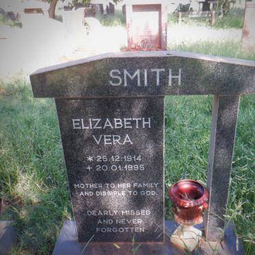 SMITH Elizabeth Vera 1914-1995