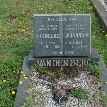 BERG Cornelius, van den 1895-1958 &amp; Johanna M. 1896-1974