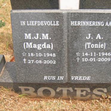 BOTES J.A. 1946-2009 &amp; M.J.M. 1948-2002