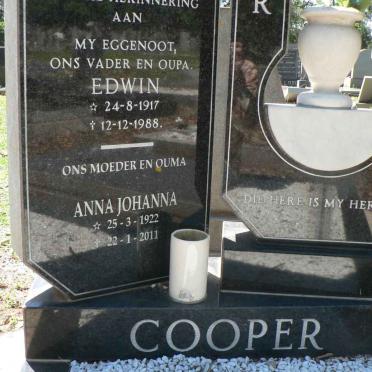 COOPER Edwin 1917-1988 &amp; Anna Johanna 1922-2011