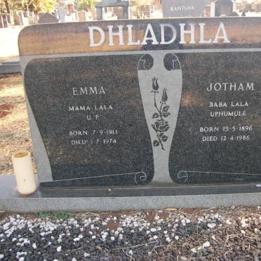 DHLADHLA Jotham 1896-1986 &amp; Emma 1911-1974