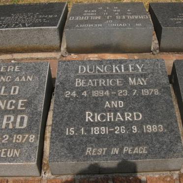 DUNCKLEY Richard 1891-1983 &amp; Beatrice May 1894-1978