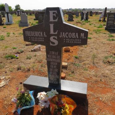 ELS Frederick A. 1923-2009 &amp; Jacoba M. 1923-2010