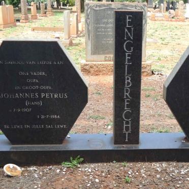 ENGELBRECHT Johannes Petrus 1907-1984 &amp; Elsie M.M.S.E. JOOSTE 1912-1979