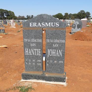 ERASMUS Johan 1974- &amp; Hantie 1968-2012