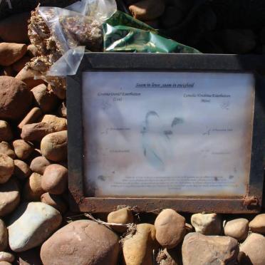 ESTERHUIZEN Lourens Daniel 1943-2005 &amp; Cornelia Hendrina 1944-2007