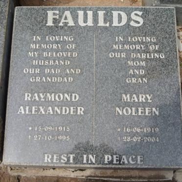 FAULDS Raymond Alexander 1915-1995 &amp; Mary Noleen 1919-2004