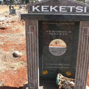 KEKETSI Veronica Naledi 1965-2010