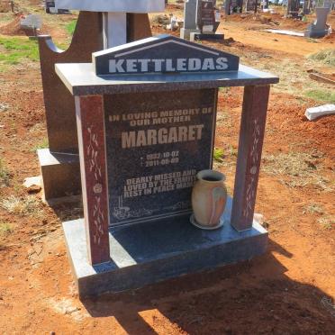 KETTLEDAS Margaret 1932-2011