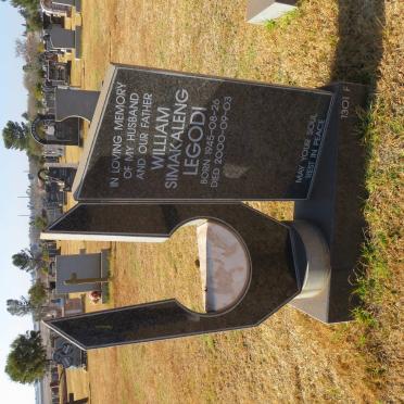 LEGODI William Simakaleng 1945-2000