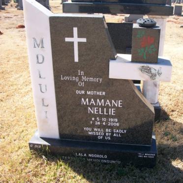MDLULI Mamane Nellie 1919-2006