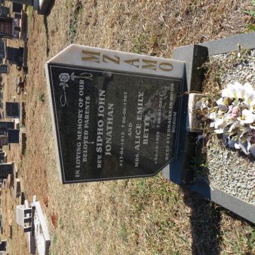 MZAMO Sipho John Jonathan 1913-1967 &amp; Alice Emily Betty 1922-2011