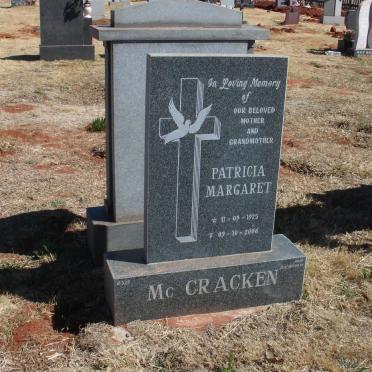 McCRACKEN Patricia Margaret 1925-2006