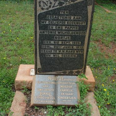 NORTJE Antonie Wilheldemoed 1905-1932 &amp; Bokkie DREYER 1905-1935