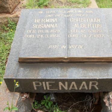 PIENAAR Christiaan Albertus 1867-1937 &amp; Hermina Susanna 1879-1968