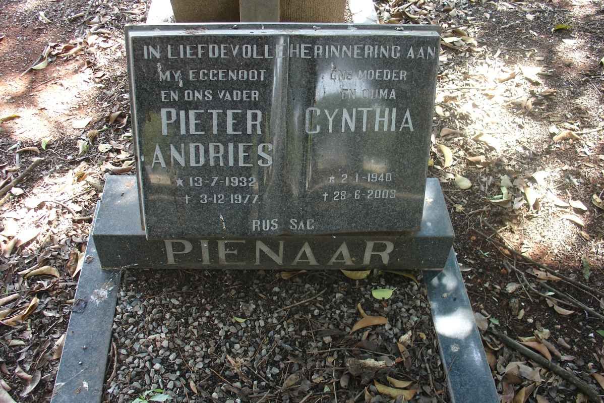 PIENAAR Pieter Andries 1932-1977 &amp; Cynthia 1940-2003