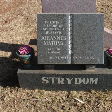 STRYDOM Johannes Mathys 1931-1999