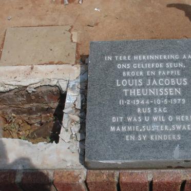 THEUNISSEN Louis Jacobus 1944-1979