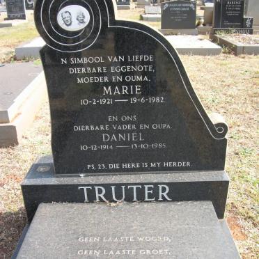 TRUTER Daniël 1914-1985 &amp; Marie 1921-1982
