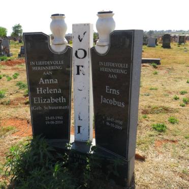VORSTER Erns Jacobus 1930-2009 &amp; Anna Helena Elizabeth SCHUURMAN 1941-2010