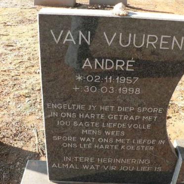 VUUREN André, van 1957-1998