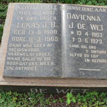 WET Lukas J.B., de 1900-1965 &amp; Davienna J. 1903-1973