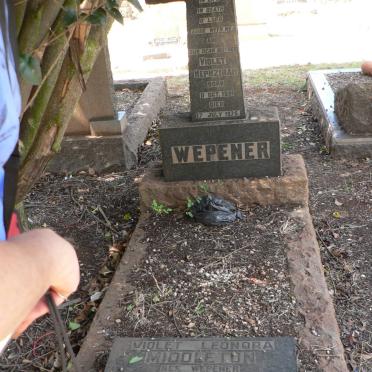 WEPENER Leopold Robert 1889-1944 &amp; Violet Hephzibah 1891-1975 :: MIDDLETON Violet Leonora nee WEPENER 1916-1979