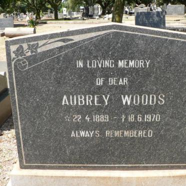 WOODS Aubrey 1889-1970