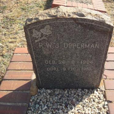 Gauteng, BRONKHORSTSPRUIT district, Witpoort 551_4, farm cemetery