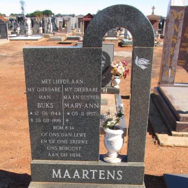MAARTENS Buks 1944-1998 &amp; Mary-Ann 1957-