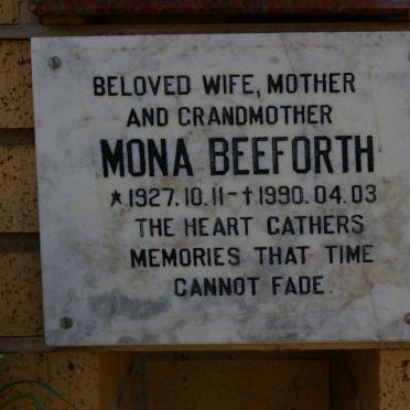 BEEFORTH Mona 1927-1990