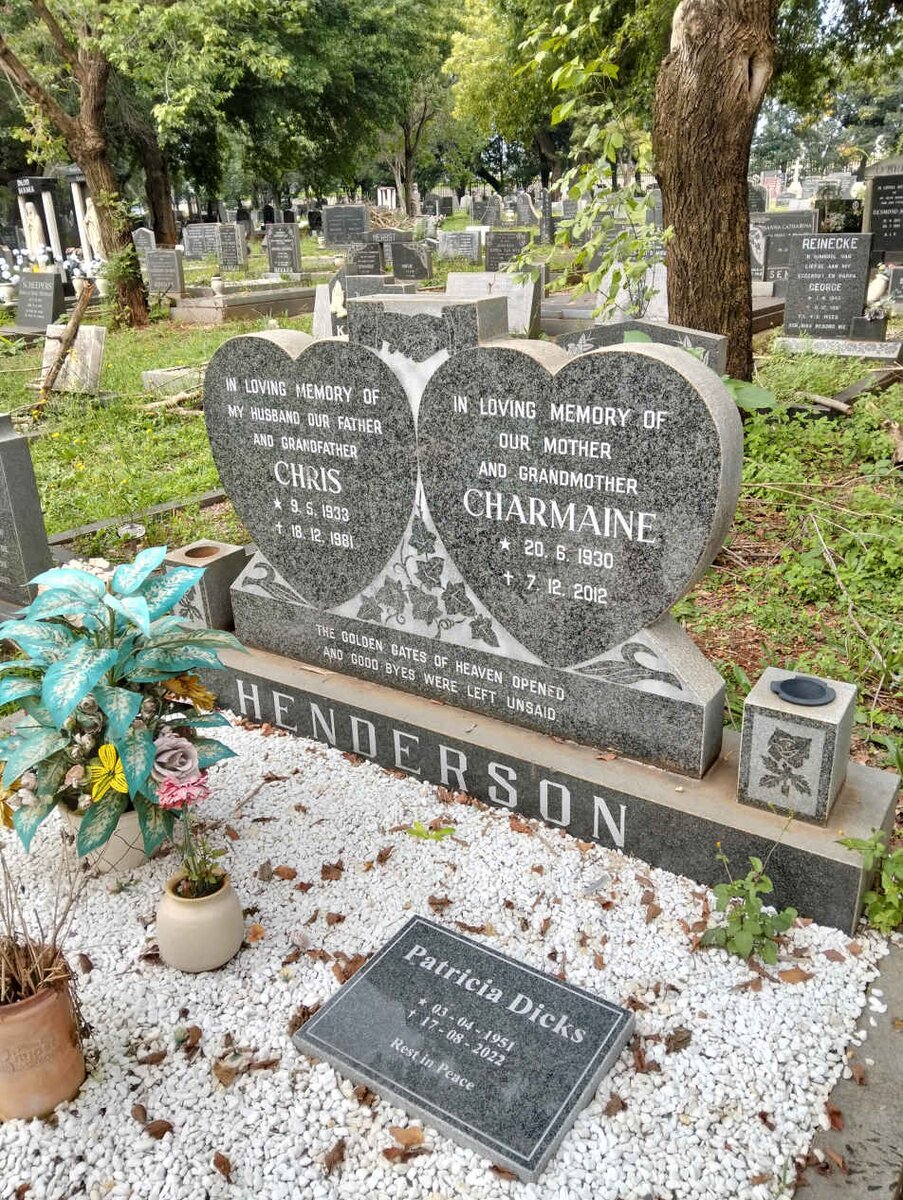 HENDERSON Chris 1933-1981 & Charmaine 1930-2012 :: DICKS Patricia 1951-2022