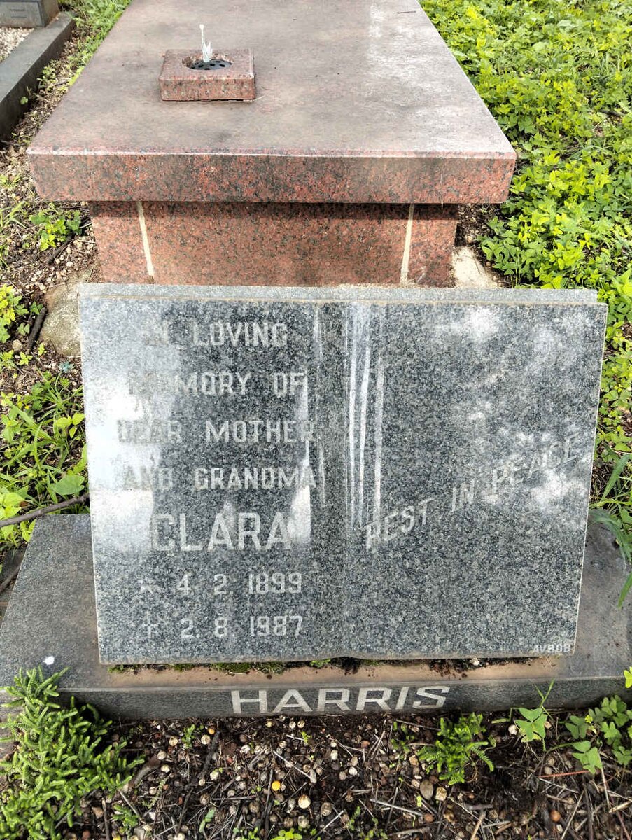 HARRIS Clara 1899-1987