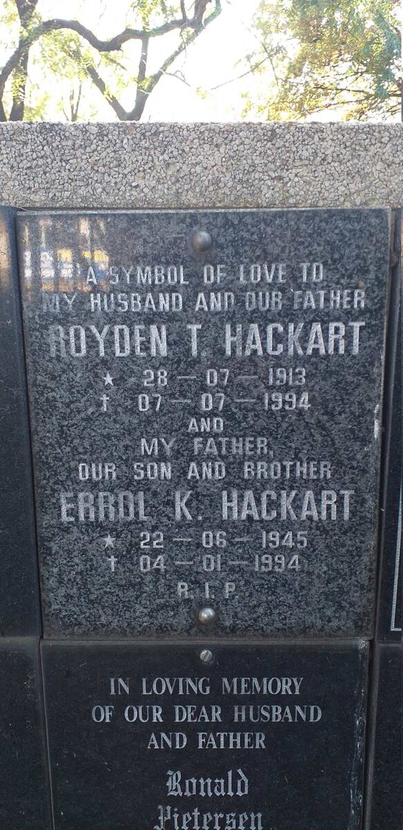 HACKART Royden T.  1913-1994 :: HACKART Errol K. 1945-1994