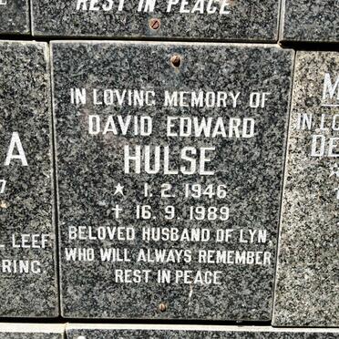 HULSE David Edward 1946-1989