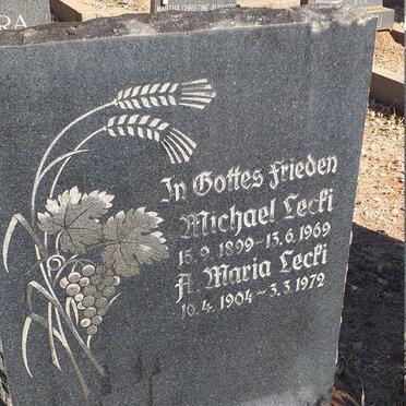 LECFI Michael 1899-1969 & A. Maria 1904-1972