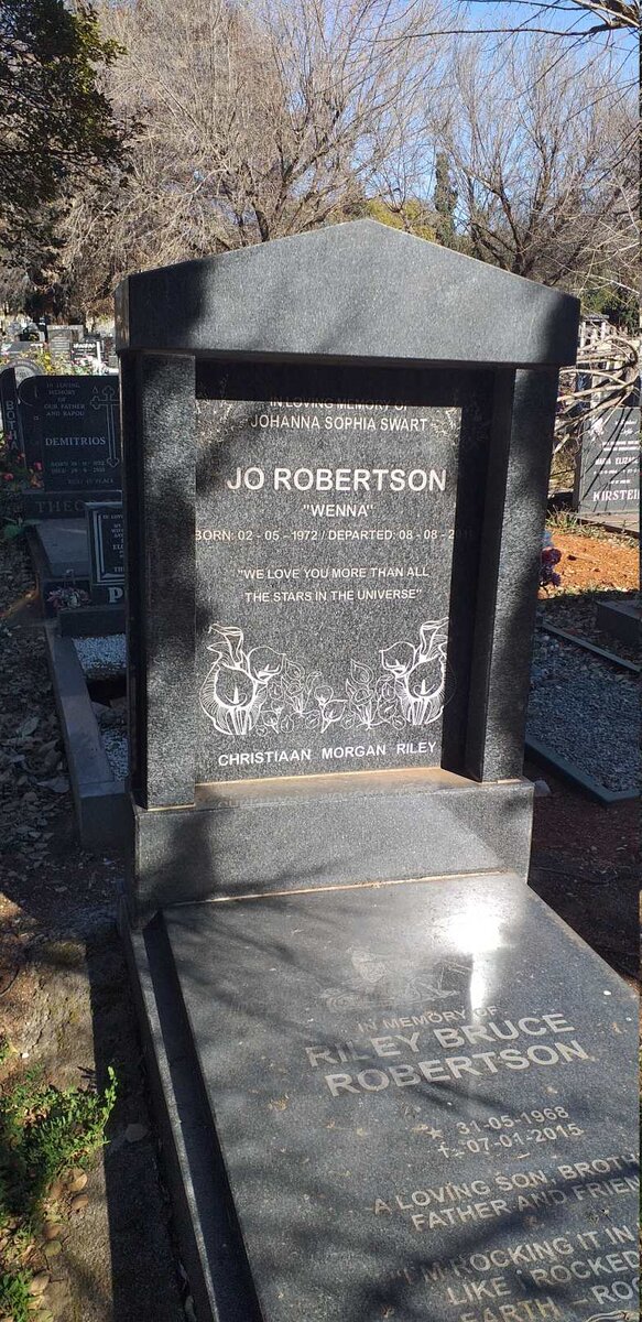 ROBERTSON Riley Bruce 1968-2015 & Johanna Sophia SWART 1972-2011_1