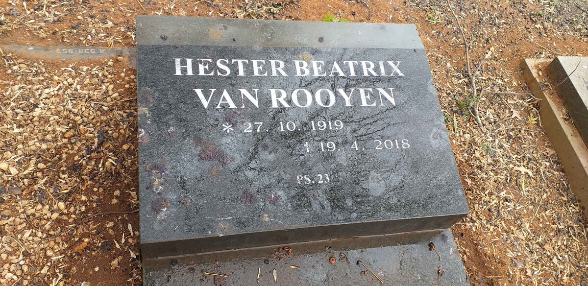 ROOYEN Hester Beatrix, van 1919-2018
