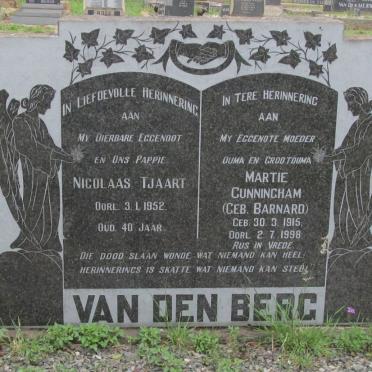 BERG Nicolaas Tjaart, van den -1952 &amp; Martie CUNNINGHAM, formerly VAN DEN BERG, nee BARNARD 1915-1998