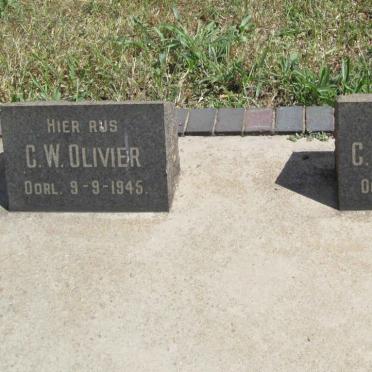 OLIVIER C.H.E. -1937 &amp; C.W. -1945