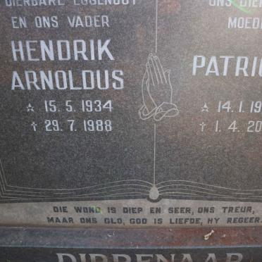 DIPPENAAR Hendrik Arnoldus 1934-1988 &amp; Patricia 1937-2002